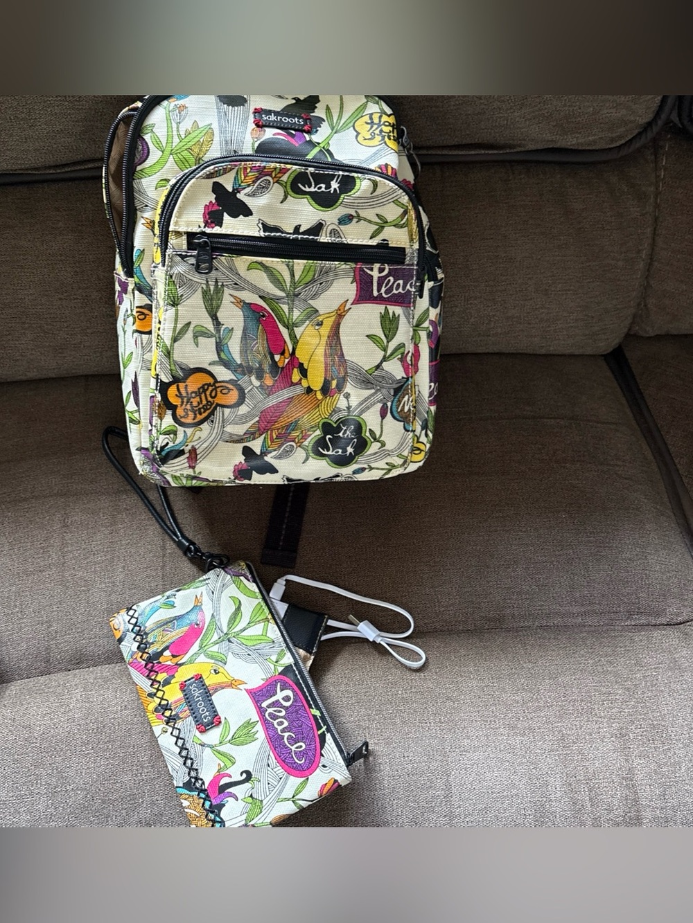 SacRoots I Birds of Paradise Laptop Backpack With Walet & Charging Pack NWOT
